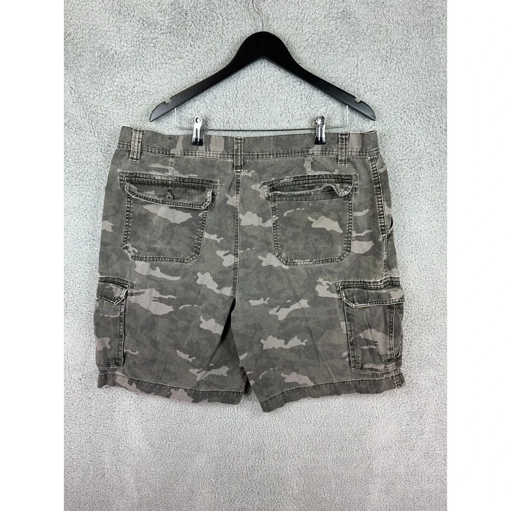 Falls Creek Camo Cargo Shorts Men Size 42 Green Woodland Camouflage Baggy Grunge